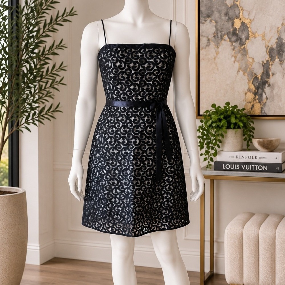 White House Black Market Black Lace Overlay Cocktail Dress LBD Size 10